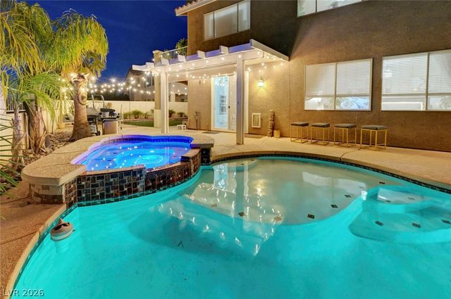 1033 Ocean Shell Street, Henderson, NV 89052