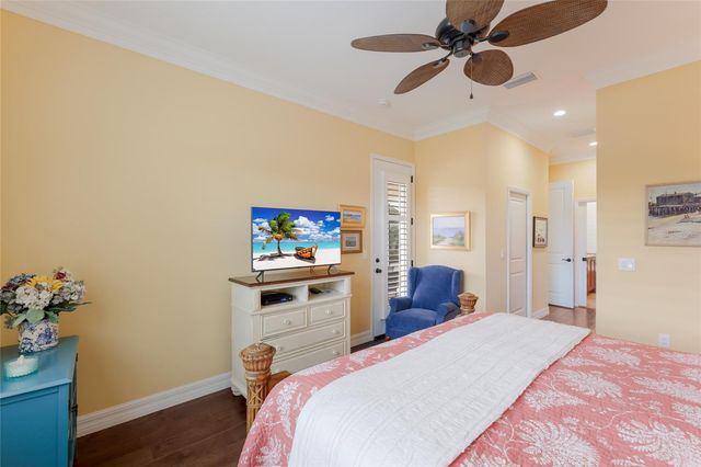 5011 TOBERMORY WAY, Bradenton, FL 34211