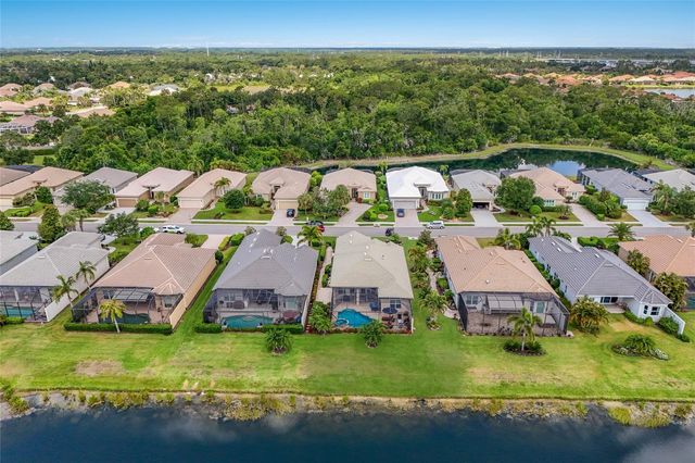 5011 TOBERMORY WAY, Bradenton, FL 34211