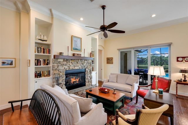 5011 TOBERMORY WAY, Bradenton, FL 34211
