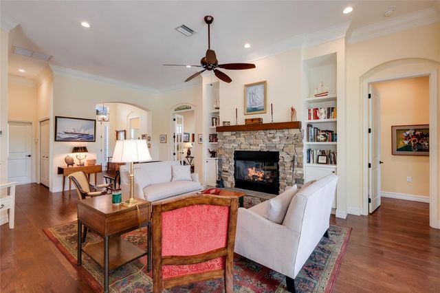 5011 TOBERMORY WAY, Bradenton, FL 34211