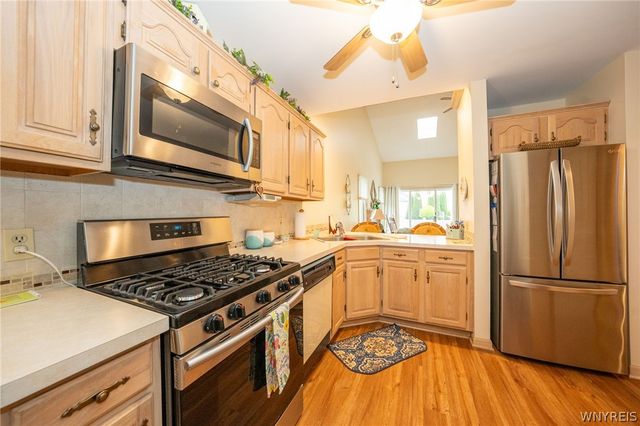 17 Niagara Shore Drive 17, Tonawanda, NY 14150