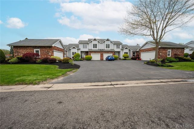 17 Niagara Shore Drive 17, Tonawanda, NY 14150