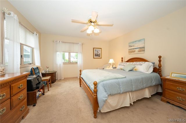 17 Niagara Shore Drive 17, Tonawanda, NY 14150