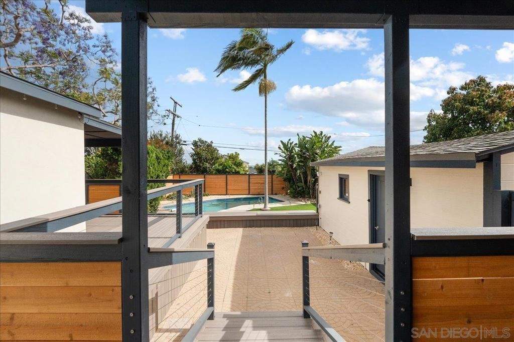 Image 12 of property listing at 1409 Wilbur Ave., San Diego, CA 92109