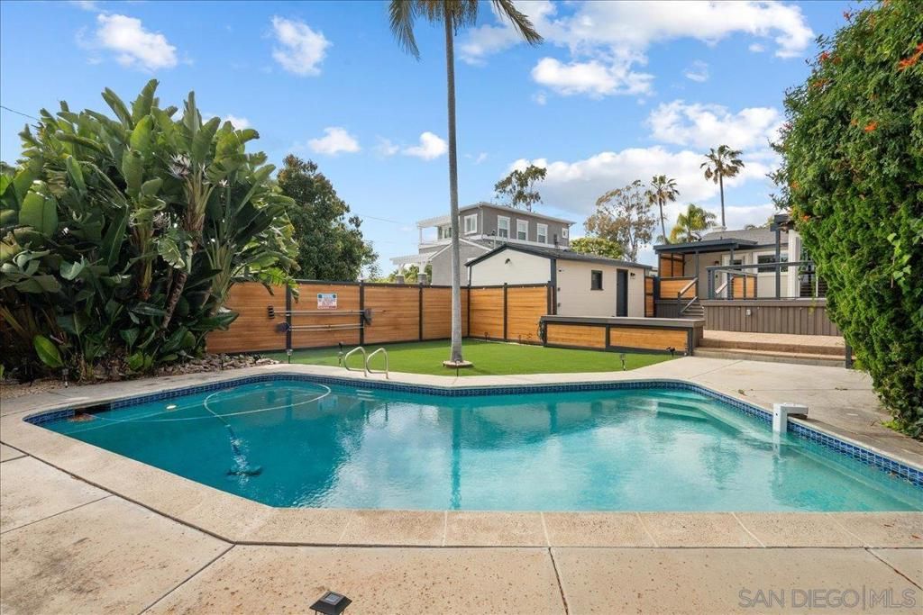 Image 22 of property listing at 1409 Wilbur Ave., San Diego, CA 92109