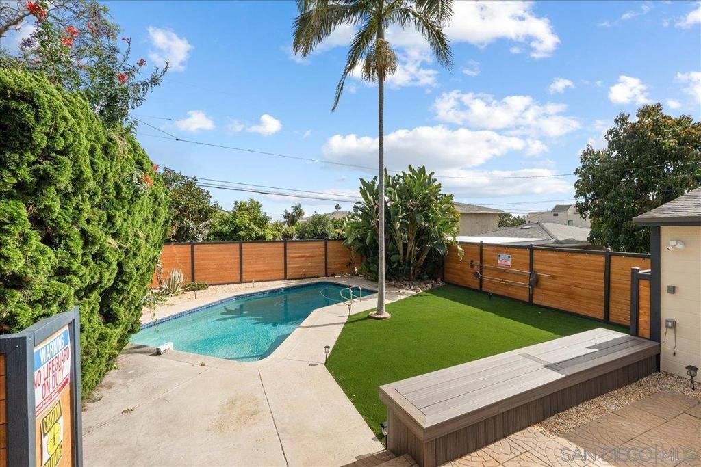 Image 25 of property listing at 1409 Wilbur Ave., San Diego, CA 92109