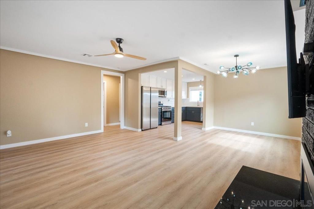 Image 28 of property listing at 1409 Wilbur Ave., San Diego, CA 92109