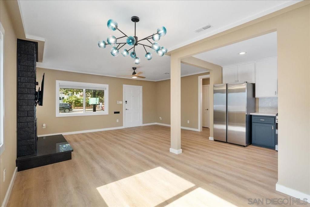 Image 30 of property listing at 1409 Wilbur Ave., San Diego, CA 92109