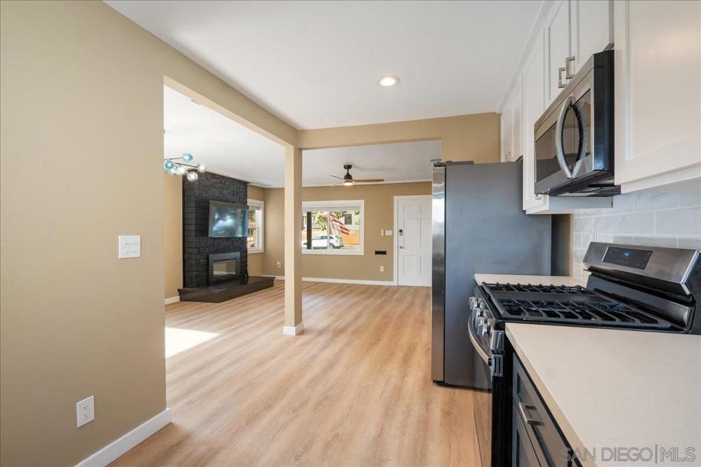 Image 36 of property listing at 1409 Wilbur Ave., San Diego, CA 92109