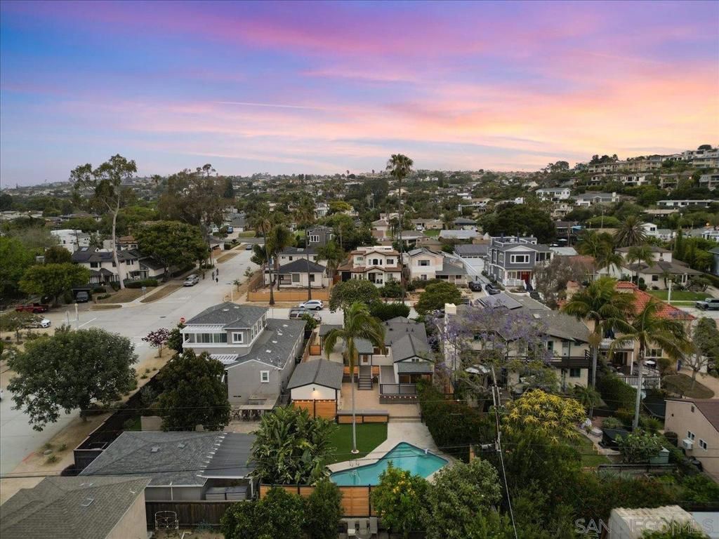 Image 5 of property listing at 1409 Wilbur Ave., San Diego, CA 92109