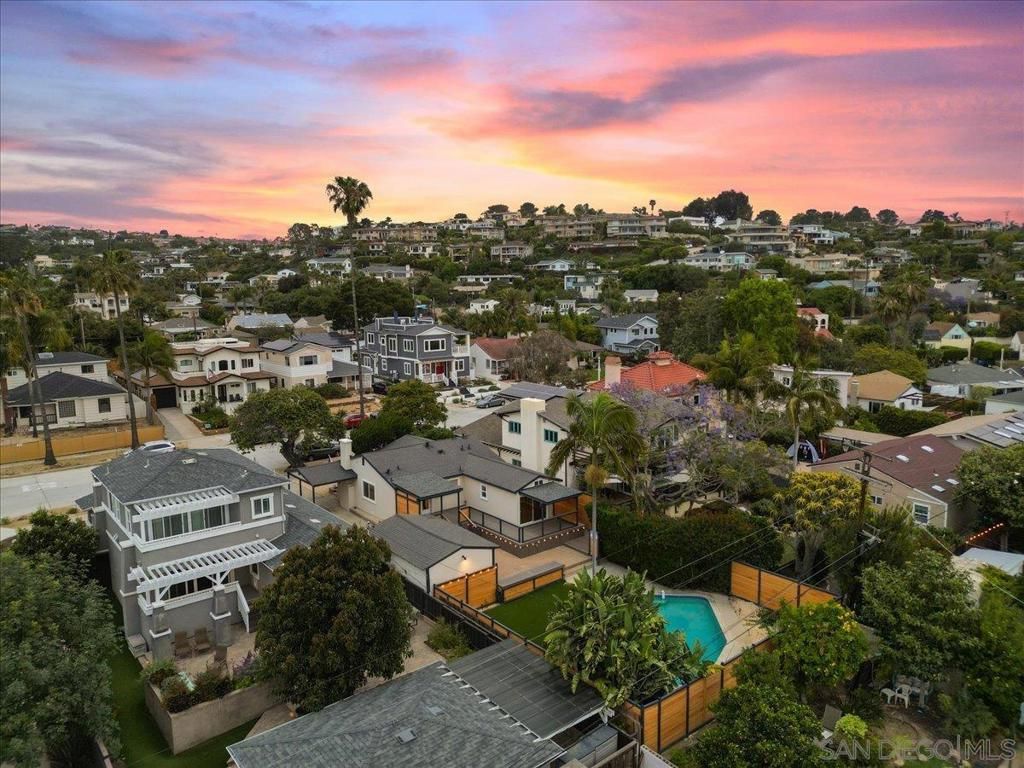 Image 6 of property listing at 1409 Wilbur Ave., San Diego, CA 92109