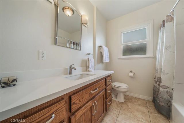 549 N La Sena, West Covina, CA 91790