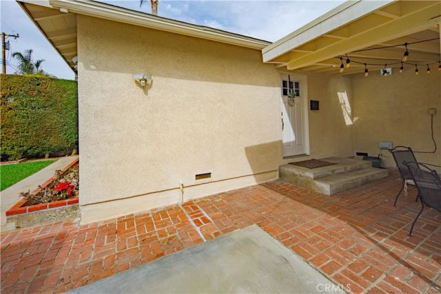 549 N La Sena, West Covina, CA 91790