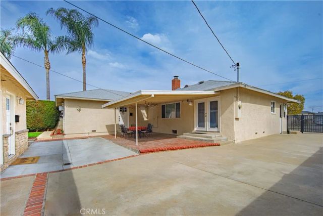 549 N La Sena, West Covina, CA 91790