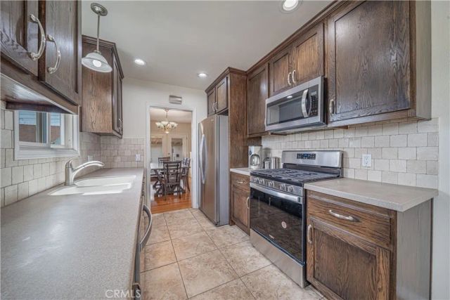 549 N La Sena, West Covina, CA 91790