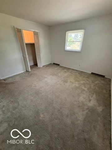 4520 E Heritage Woods Road, Bloomington, IN 47401