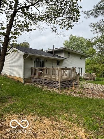 4520 E Heritage Woods Road, Bloomington, IN 47401