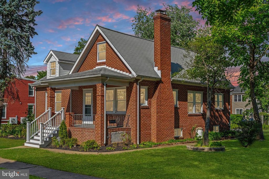 826 TRAIL AVE, Frederick, MD 21701