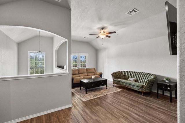 1821 Logan Trail, New Braunfels, TX 78130