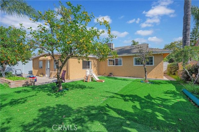 927 N Glenn, Ontario, CA 91764