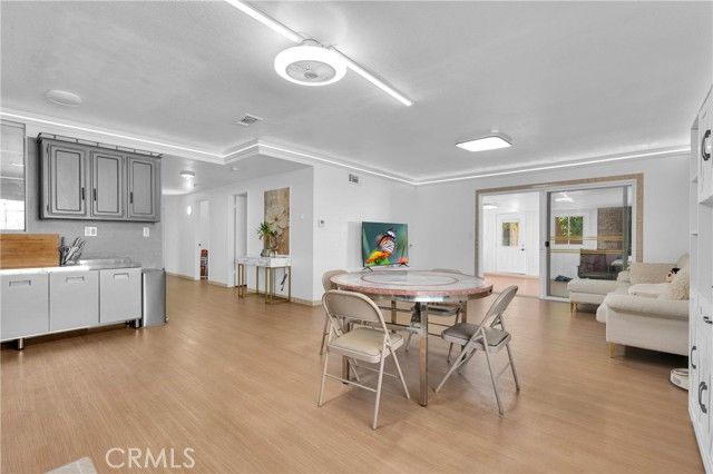 927 N Glenn, Ontario, CA 91764