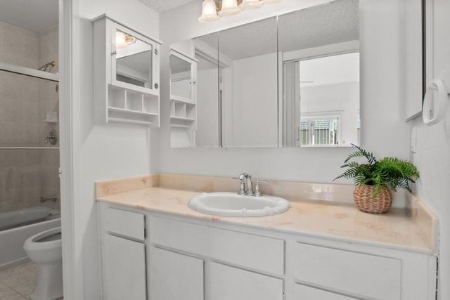 350 Otono Court, San Jose, CA 95111