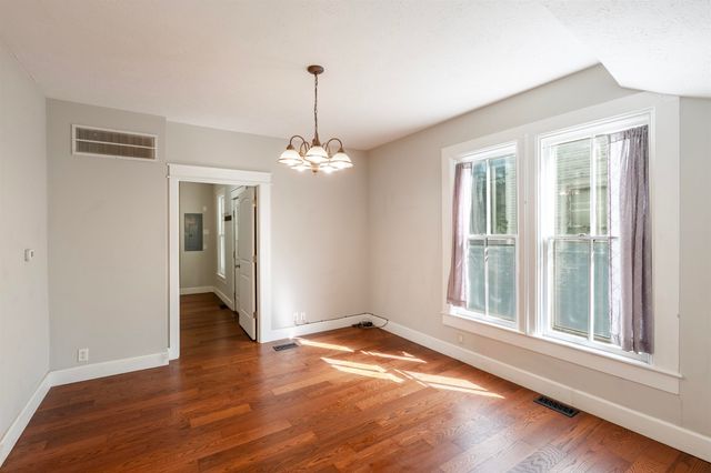706 W Ash Street, Salina, KS 67401