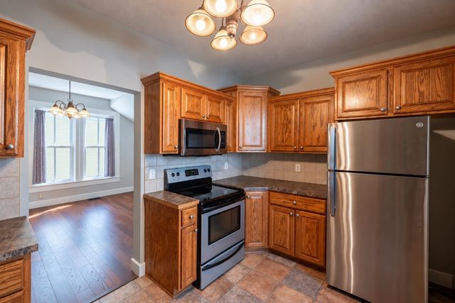 706 W Ash Street, Salina, KS 67401