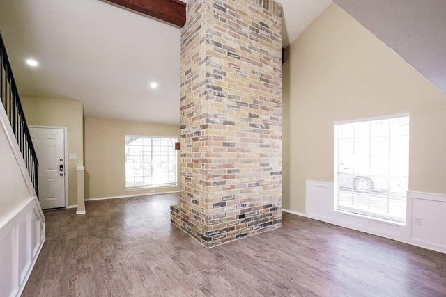 4402 Dawn Creek Lane, Spring, TX 77388