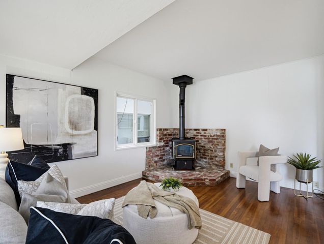212 Dellview Avenue, Santa Cruz, CA 95062