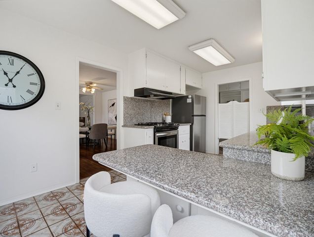 212 Dellview Avenue, Santa Cruz, CA 95062