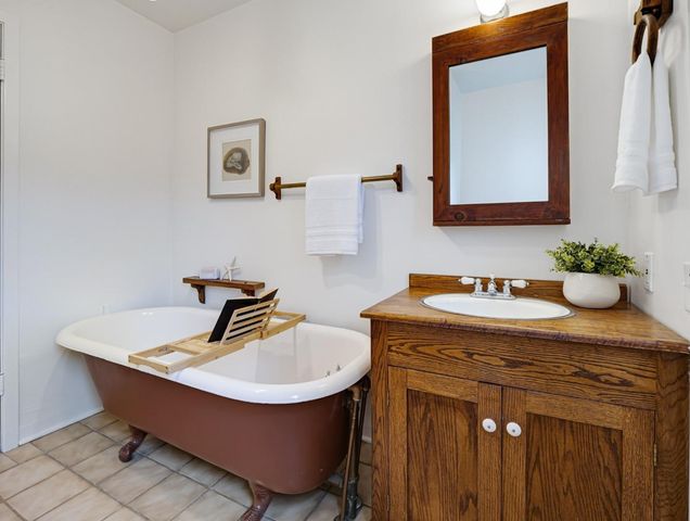 212 Dellview Avenue, Santa Cruz, CA 95062