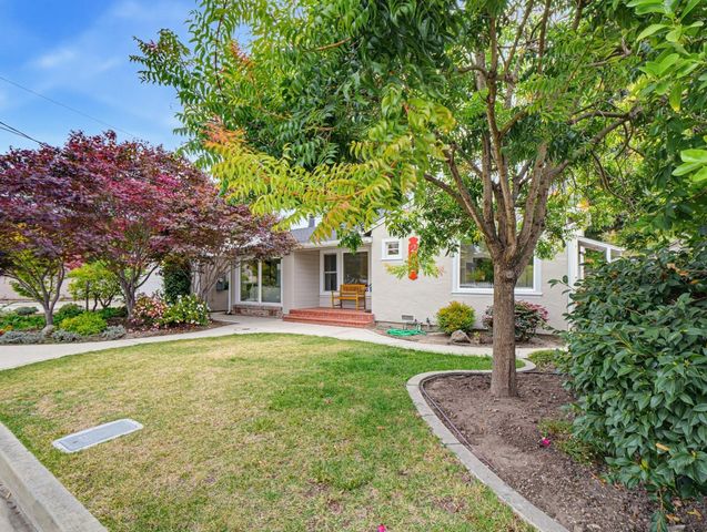 212 Dellview Avenue, Santa Cruz, CA 95062
