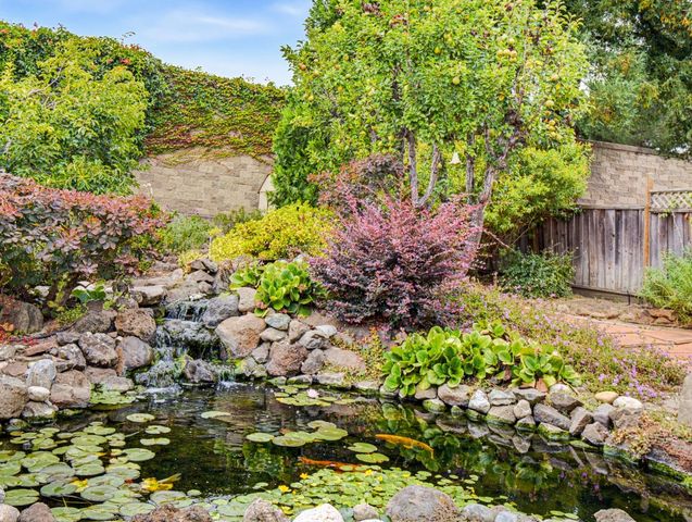 212 Dellview Avenue, Santa Cruz, CA 95062