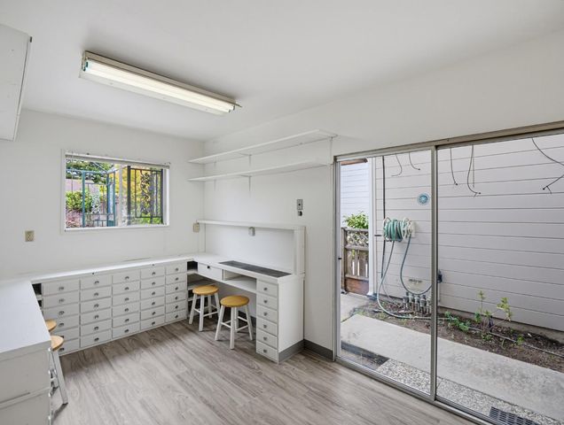 212 Dellview Avenue, Santa Cruz, CA 95062