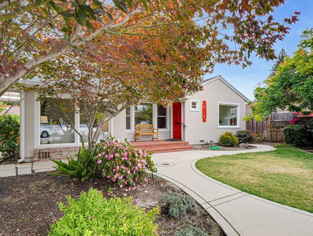 212 Dellview Avenue, Santa Cruz, CA 95062