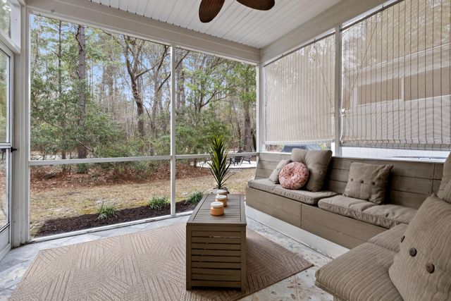 1086 Bennington Drive, Charleston, SC 29492