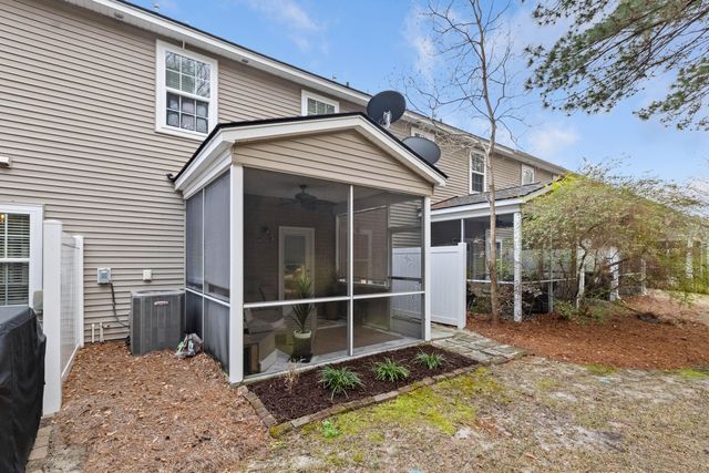 1086 Bennington Drive, Charleston, SC 29492