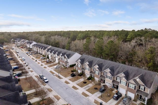 1086 Bennington Drive, Charleston, SC 29492