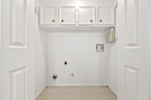 10715 Sandpiper Drive, Houston, TX 77096