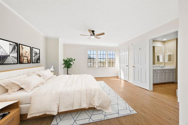 10715 Sandpiper Drive, Houston, TX 77096