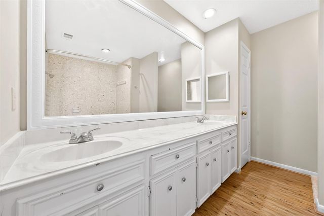 10715 Sandpiper Drive, Houston, TX 77096