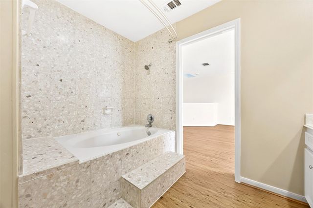 10715 Sandpiper Drive, Houston, TX 77096