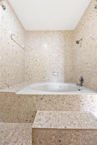 10715 Sandpiper Drive, Houston, TX 77096