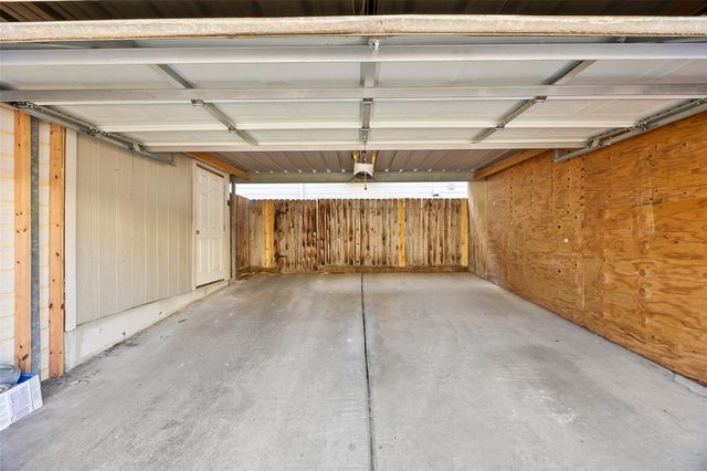 10715 Sandpiper Drive, Houston, TX 77096