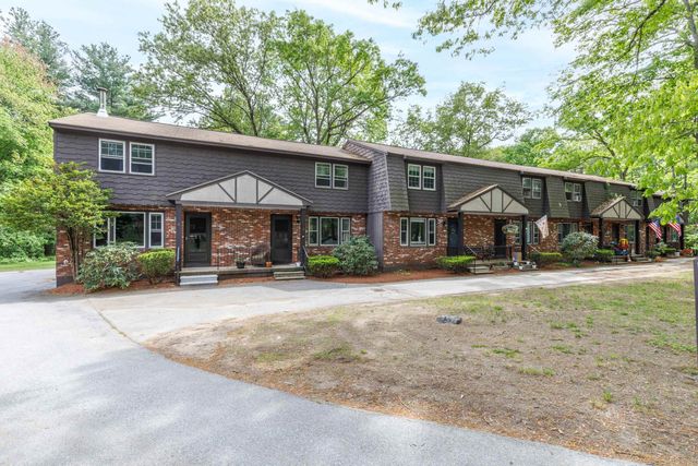 8 Midridge Circle, Londonderry, NH 03053