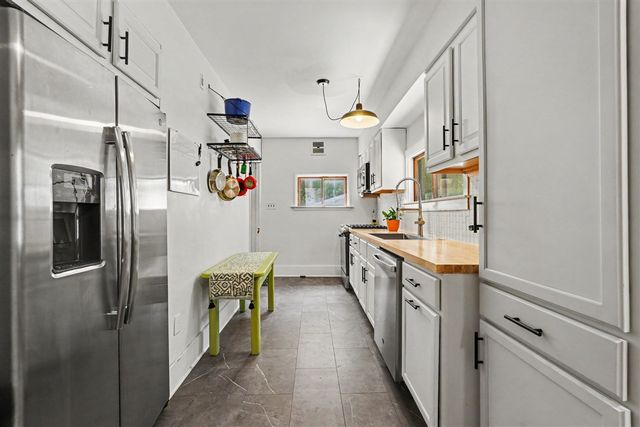 1030 Logan Street, Grand Rapids, MI 49506