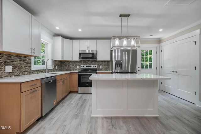 1007 Mcneill Road, Sanford, NC 27330