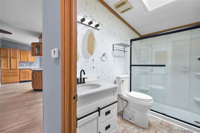 9072 Greentree Drive, Newport, MI 48166